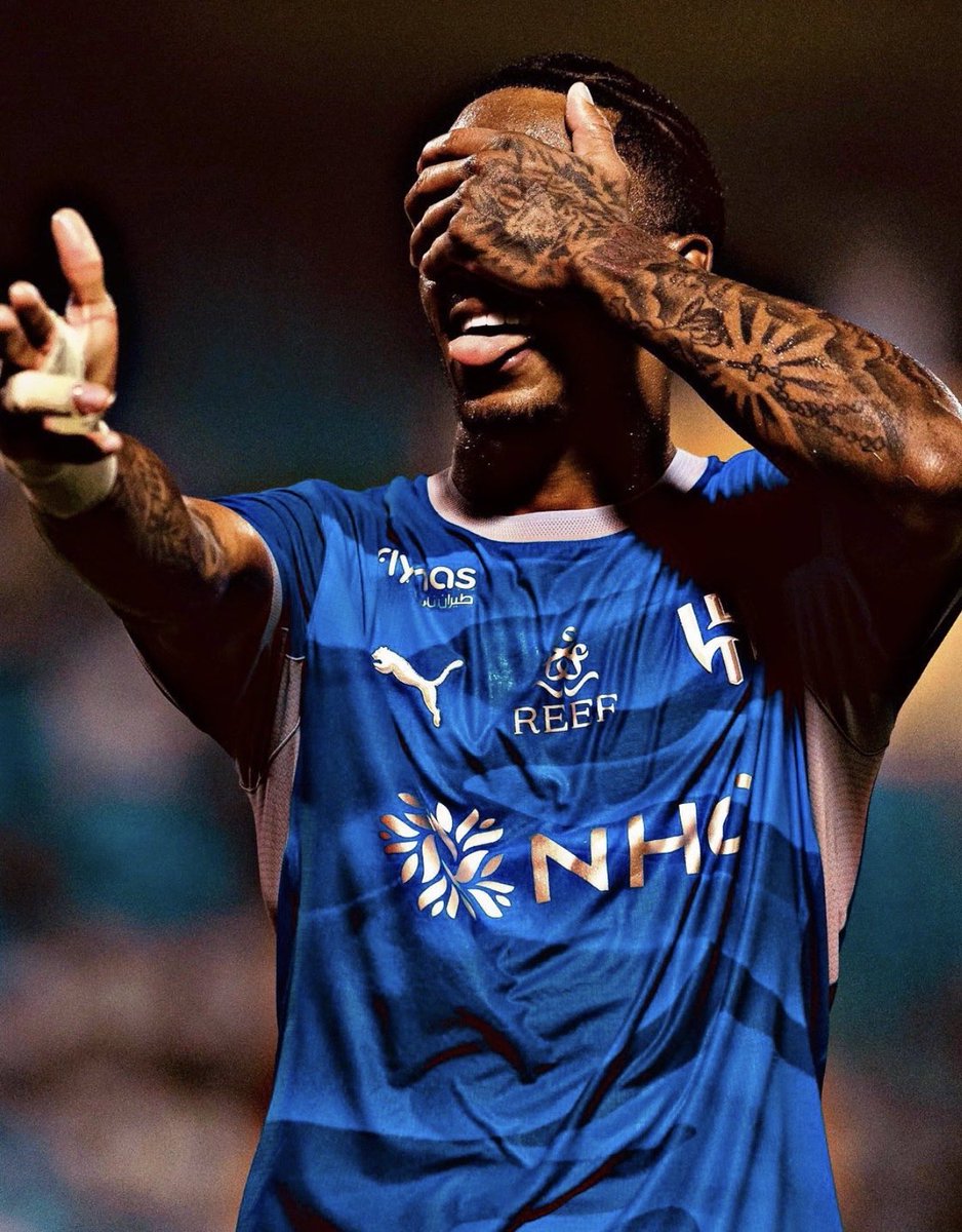 DrizzyWoow110's tweet photo. #الهلال_الاهلي

اشفق على اندية قارة آسيا من هذا الكابوس https://t.co/YHlXkPtqw2