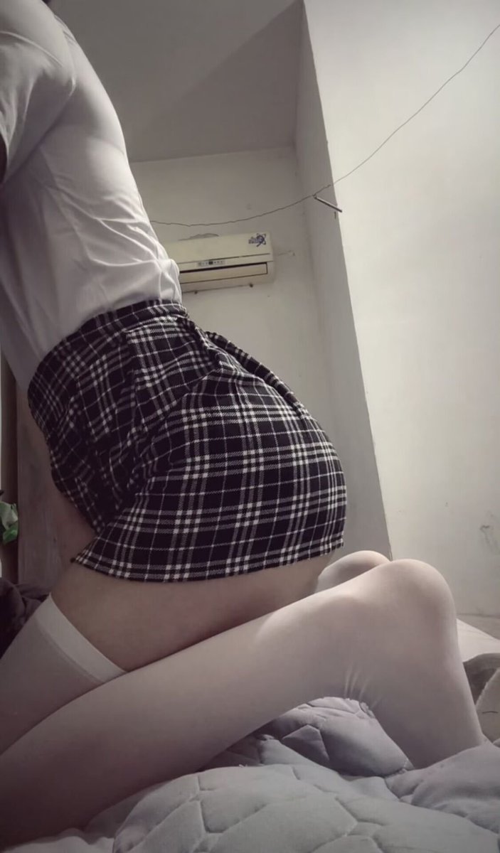 95794x's tweet photo. #男娘 #正太 #白丝 #腿 ՞˶•⩊•˶՞ಣ https://t.co/eCATHVmxx3