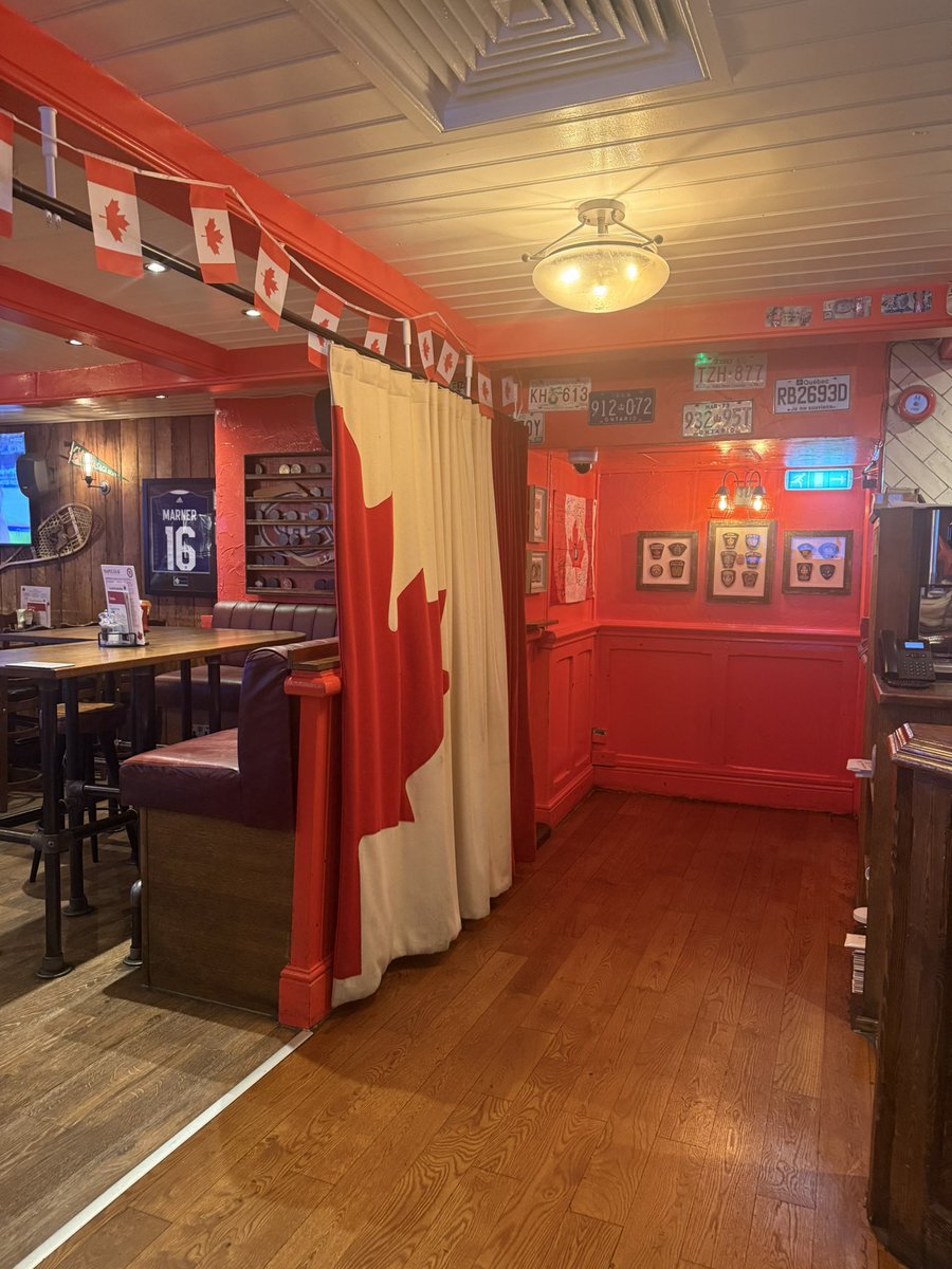 chefbriere's tweet photo. places you end up in when you wander around london https://t.co/vh7MICfE0Z