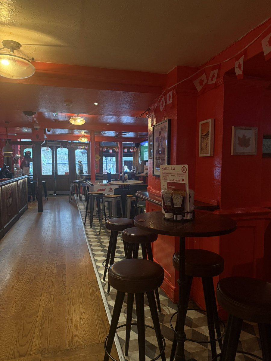 chefbriere's tweet photo. places you end up in when you wander around london https://t.co/vh7MICfE0Z