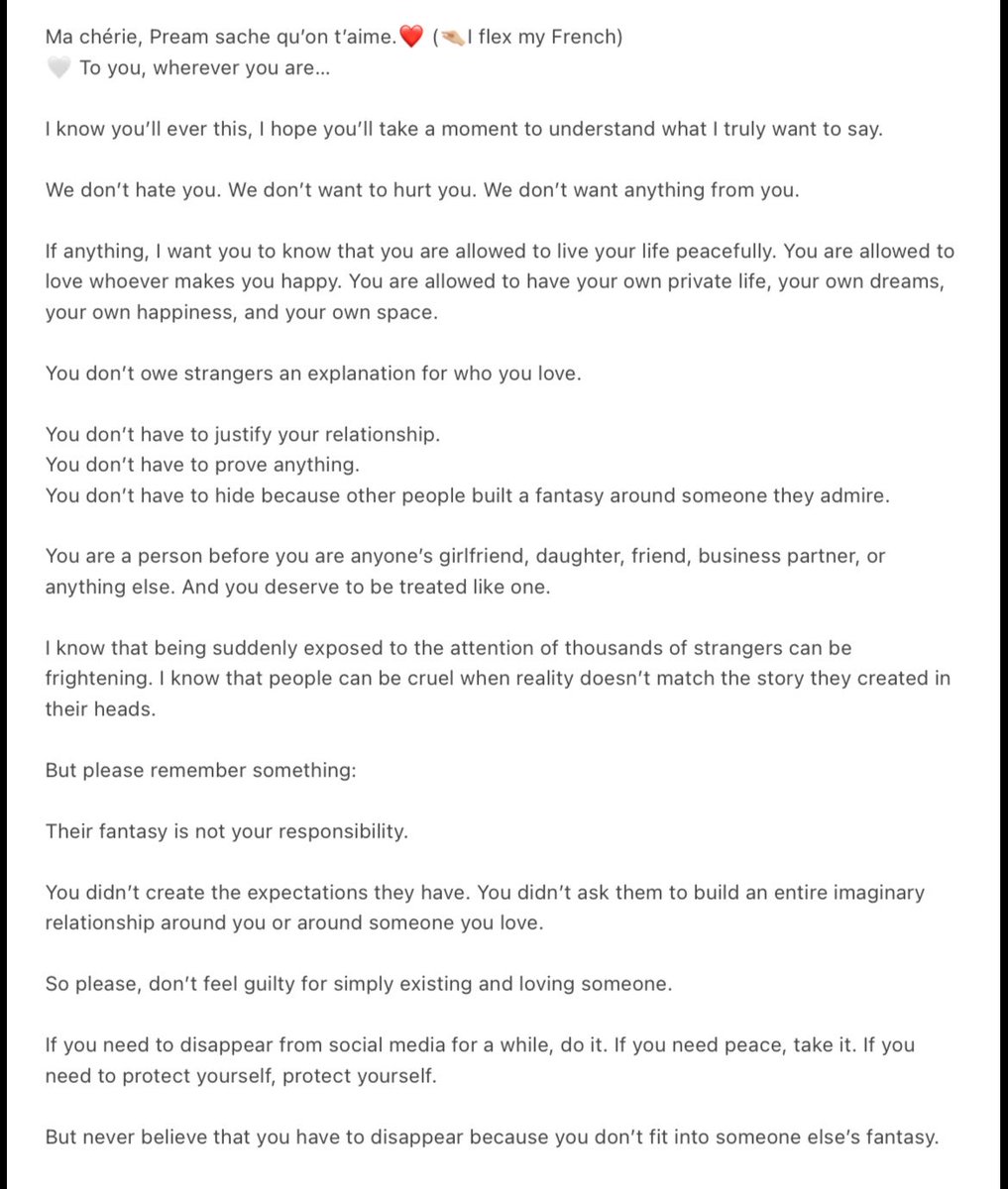 JoongEstRest's tweet photo. Willam girlfriend deactivated her account…So… who is still going to tell that she isn’t #Williamjkp’s gf? 😂
We thought that she was:”just williy friend’s sis,only connected to his family professionally.”(even if,she stay his gf)So why deactivate your account? #williamest #lykn https://t.co/8g3ANOveuN