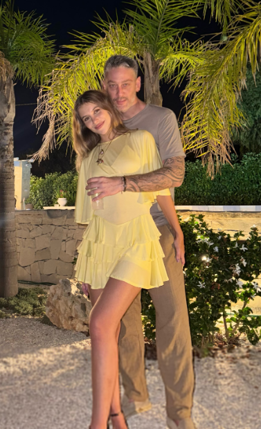 LoryMice's tweet photo. 🥰
#incorvassi 
🤍 https://t.co/bn22TmmJ01