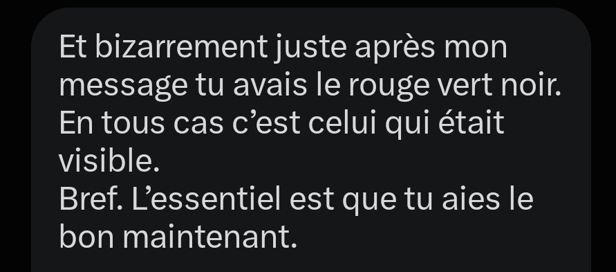 Cyber_Connasse's tweet photo. On est venu me gaslight dans mes dm et prétendre que je mens, on est d'accord j'ai jamais eu ce drapeau bleu ??? J'ai grave eu le bon soupçon au début mdrrr je suis grave énervée https://t.co/1BjMCbyRxZ