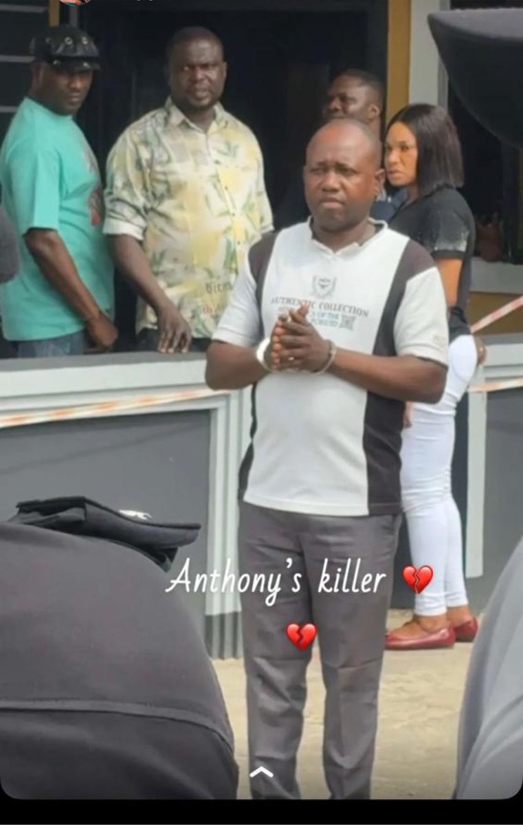 ChrisEnoidem's tweet photo. The police officer that shot the 22 years old boy  while driving in port harcourt https://t.co/72E663dGom