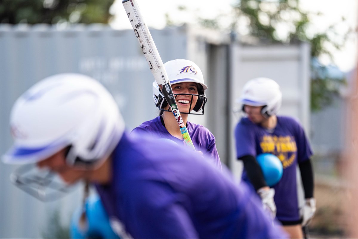 wnmu_sb's tweet photo. Putting in work 🥎 

#wnmu #rarebreed https://t.co/DaTS8cB05D