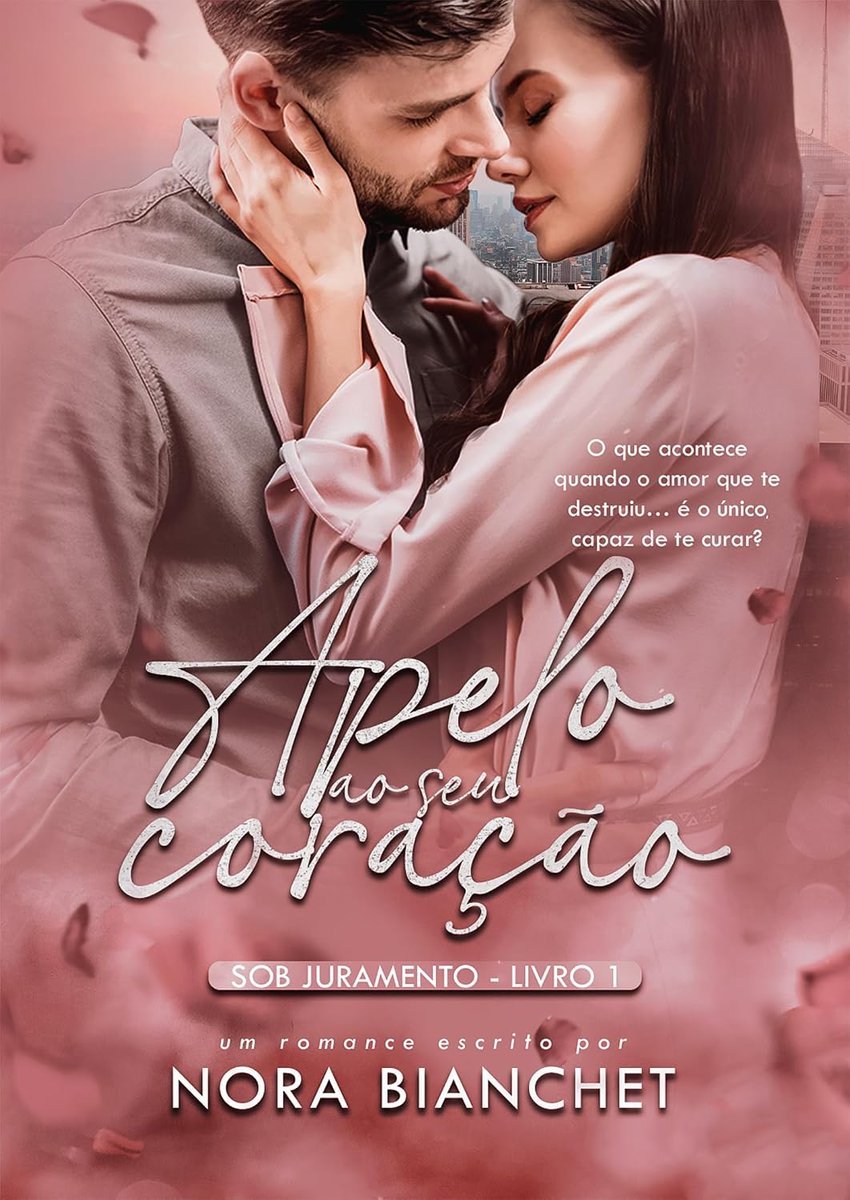 bibliverso's tweet photo. MOTIVOS PARA LER  "APELO AO SEU CORAÇÃO"

📚 Apelo Ao Seu Coração - Trilogia Sob Juramento 1
✍🏻 por Nora Bianchet (@norabianchet)
🔗 https://t.co/BeG2ZTyfnO

💔 1. Segundas chances
Sete anos depois de uma separação dolorosa, Hannah e Logan têm a oportunidade de descobrir se o amor ainda pode sobreviver ao passado.

🏠 2. Convivência forçada
Eles precisam ficar próximos novamente, mesmo quando tudo entre eles ainda parece mal resolvido.

🧸 3. Criança fofa
Uma criança doce e esperta chega para conquistar os dois e trazer uma nova dinâmica para essa história.

⚖️🎨 4. Advogado x Artista
Dois mundos diferentes se encontram em um reencontro cheio de sentimentos, mágoas e uma química que nunca desapareceu.

Hannah e Logan tiveram o amor interrompido da pior maneira. Sete anos depois, o reencontro traz à tona sentimentos que nenhum dos dois conseguiu esquecer. Entre mágoas, convivência e uma criança que aproxima seus caminhos, eles terão que decidir se estão prontos para dar uma nova chance ao amor que um dia os destruiu. 

🔗 https://t.co/BeG2ZTyfnO
Disponível na Amazon e Kindle Unlimited 🇧🇷 | PUBLI