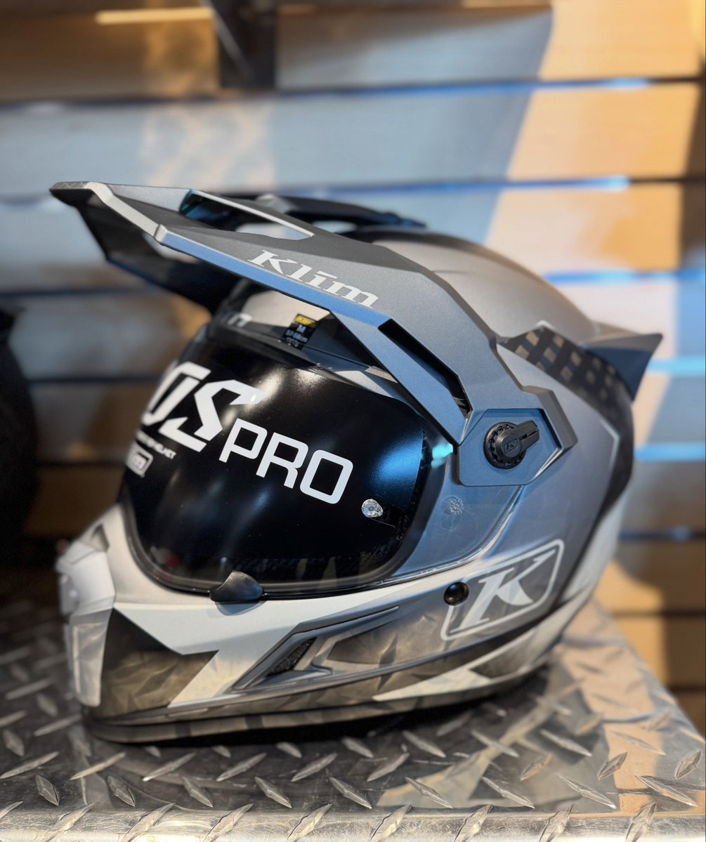 KimberleyMtpnd's tweet photo. Built for the ride. Engineered for every mile. From rugged trails to endless highways, KLIM gear keeps you protected, comfortable, and ready for whatever comes next. Get yours at Cycle Works Edmonton! https://t.co/YrMfW7JQpx