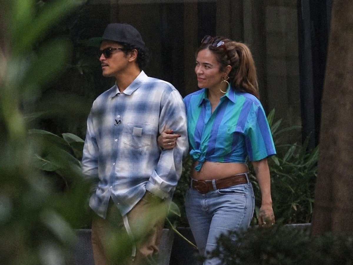 acervokarolg's tweet photo. Pareja del ano https://t.co/dHJyeagfNn