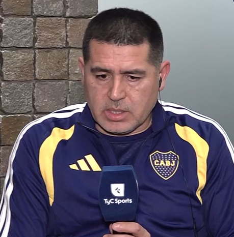 la12tuittera's tweet photo. 🗣️#Riquelme en @TyCSports:

"#Ascacíbar siente el gol: es como #Belmonte, Pulpo González, Pablo Ledesma, Galoppo cuando estaba en Banfield, ellos lo sienten el gol, y eso no se compra, saben cuándo ir al área, no van por ir, y eso es algo que lo tienen, tenemos la suerte de tenerlo a él, a Tomás que volvió a marcar gol, es una virtud que tienen, ojalá sigan así porque sino dependeremos mucho de los delanteros".