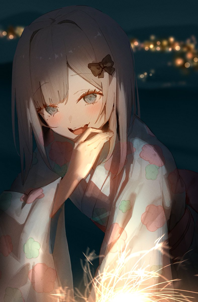 sumiya_sakise's tweet photo. #すぅあーと
浴衣と花火と https://t.co/cBBu2TCg8f