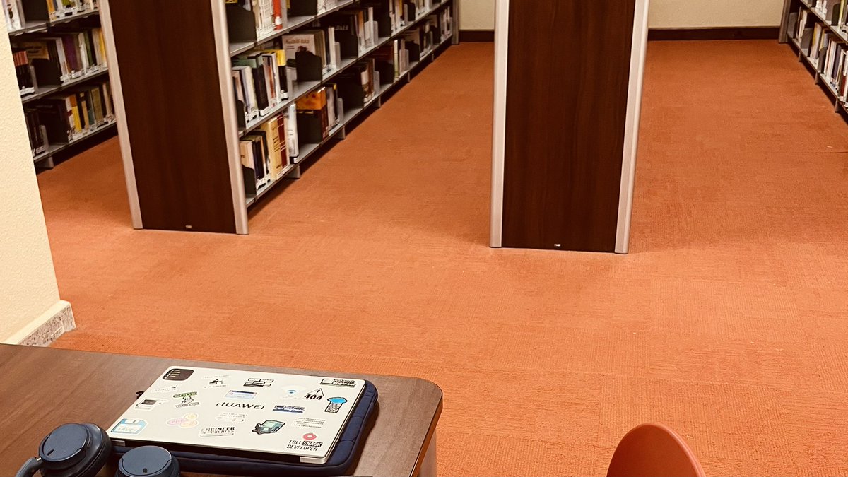2iuv1's tweet photo. 31 . 08 . 1448
- بداية النهاية -
First day of senior year 🎓❤️ https://t.co/2b4HSXvDaN