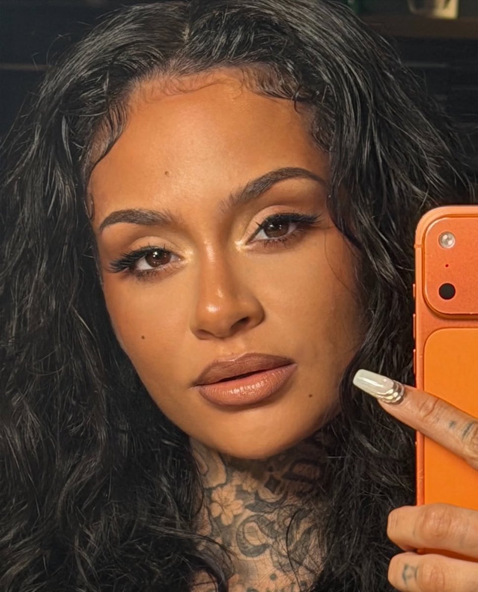 SunnyBanks_'s tweet photo. Kehlani giving face 😍 so pretty https://t.co/p38izWWvT1