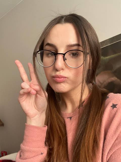 Kaylatfg tweet picture