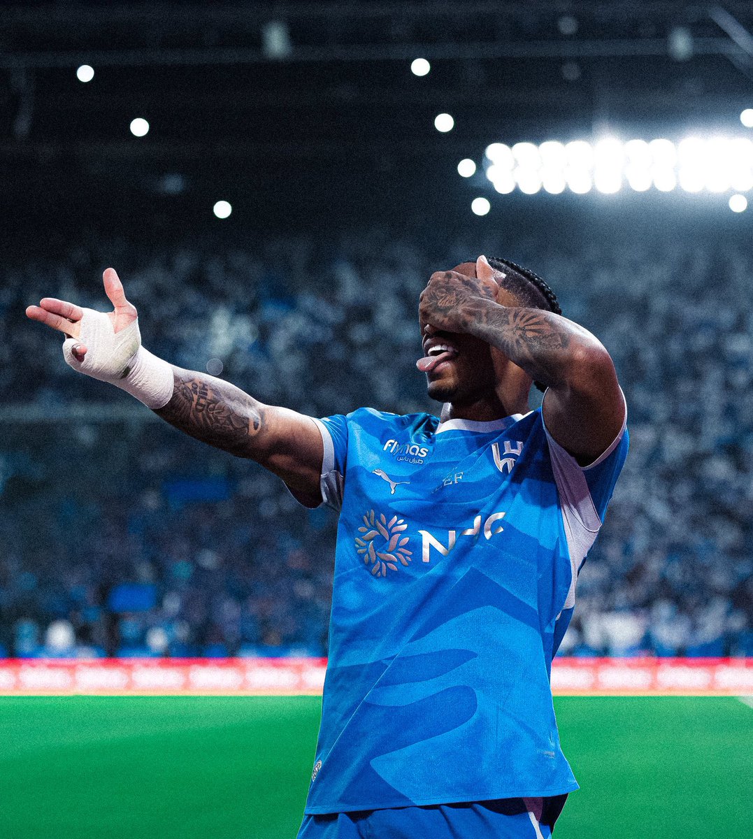 j_r7N's tweet photo. الف الف مبروووك ياهلاليين
اللهم لك الحمد💙💙💙

#الهلال_الاهلي https://t.co/v63YvDJ8Br