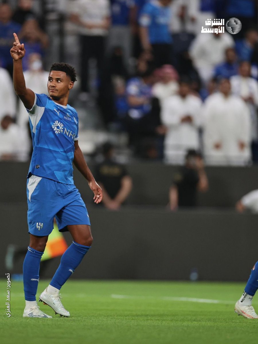 aawsat_spt's tweet photo. 📸 | أولي واتكينز.. فرحة أولى بالهدف الأول بقميص #الهلال.

#الهلال_الأهلي
#الدوري_السعودي_للمحترفين https://t.co/NMUjpRMNYs