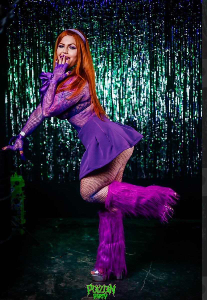 IsadoraClosel's tweet photo. Aii que sdd de um Halloween 🎃 https://t.co/Q3uy5jN5yR