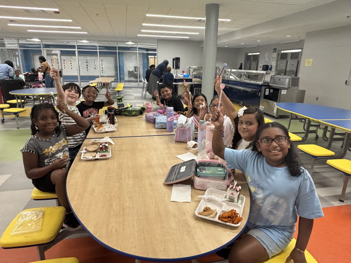 GlennPride's tweet photo. Ms. Nikki, our amazing cafeteria manager, is offering special treats for Lions who learn their lunch number during the month of September! Shout out to these 3rd graders who accepted the challenge and learned their numbers by the 1st day of competition! Check out their pencils! https://t.co/V8WeS6rEY7