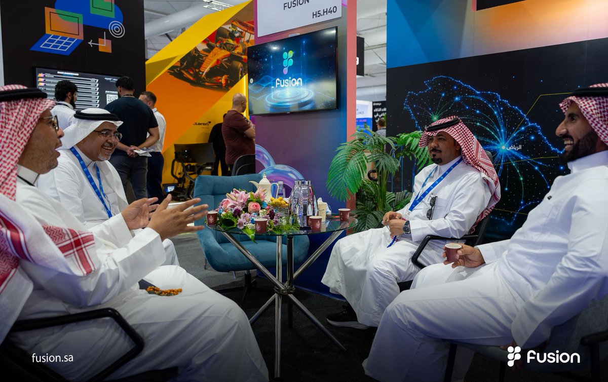 fusioncomsa's tweet photo. شهد جناح #Fusion في اليوم الثاني من المعرض تفاعلاً من زوار #LEAP2026 مع عروض الشركة وقدراتها في تحليل بيانات الحركة والتواجد السكاني، وكيفية توظيف الذكاء المكاني في دعم التخطيط والقرارات الاستراتيجية. https://t.co/hT5ADfwrkH