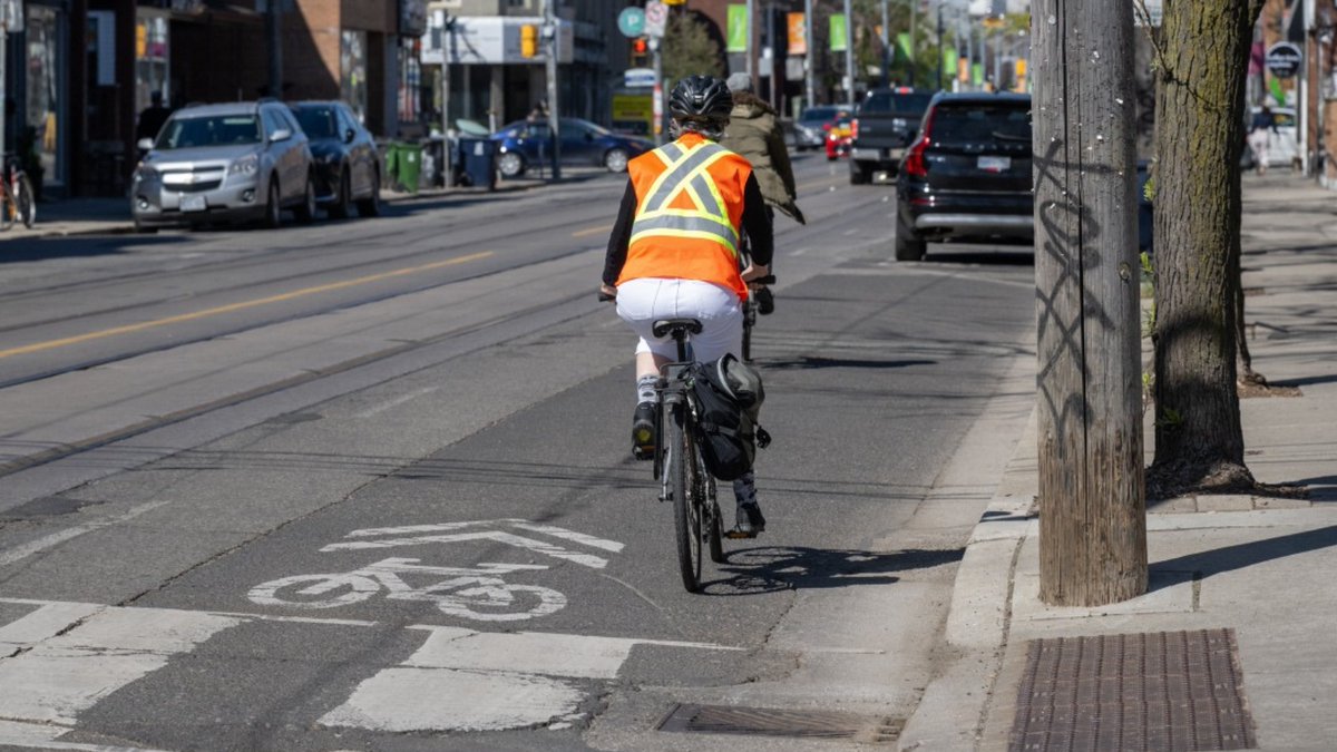 cityoftoronto's tweet photo. Drivers, please take extra care when driving around vulnerable road users such as cyclists & pedestrians. 

Remember: there’s a life on every bike. So, let’s all do our best to make sure everyone gets home safely. ❤️ 

Learn tips on how to safely share the road: https://t.co/EtN8f7NUby