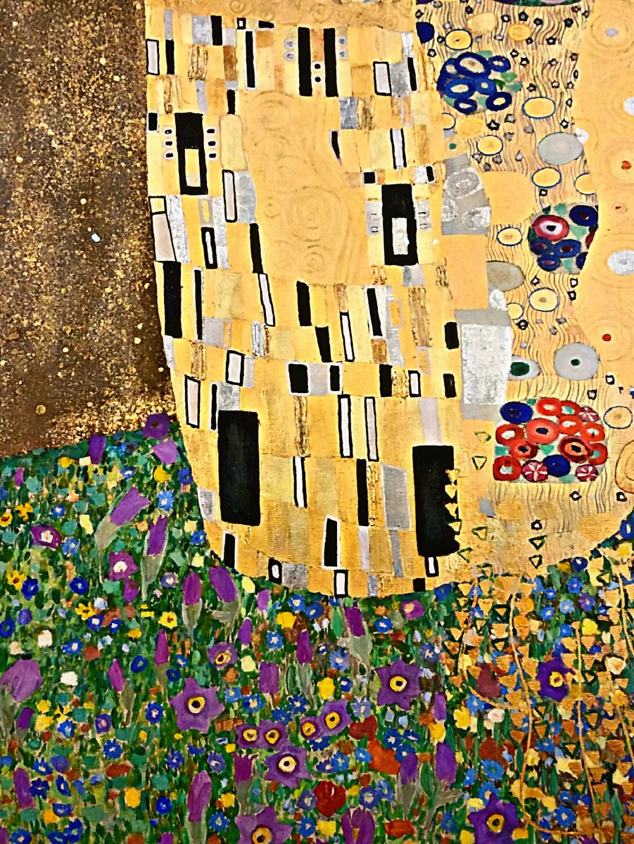 LuciaGallotta's tweet photo. #GustavKlimt #TheKiss #lemiefotocolcellulare https://t.co/j8hI9OSKxC