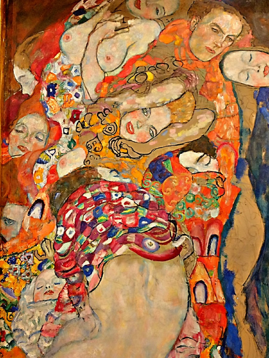 LuciaGallotta's tweet photo. #TheBride #GustavKlimt #lemiefotocolcellulare https://t.co/H0FNlWS7lS