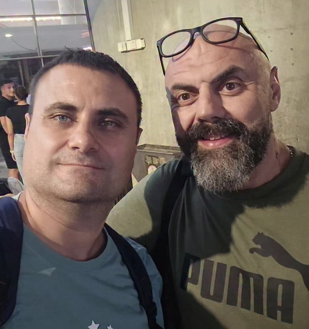 kaptanpeak's tweet photo. 🚨 Efe Aydal, Kıbrıs'ta Cenk Hoca ile bir araya geldi. https://t.co/tUiPiGGDs0