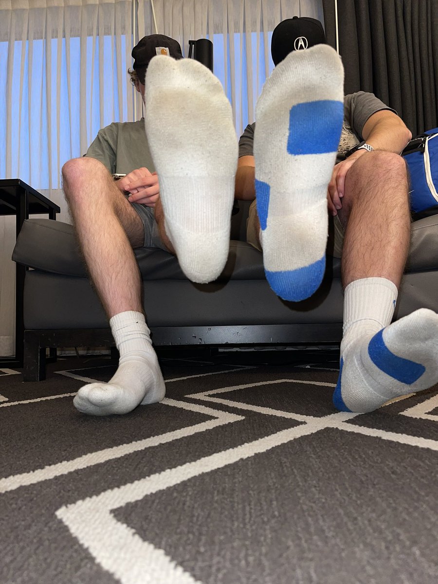 everythingnike4's tweet photo. Since you guys liked the pics so much from this awesome collab, here’s 2 more with @cashalphazack https://t.co/kXnaUUCjxs