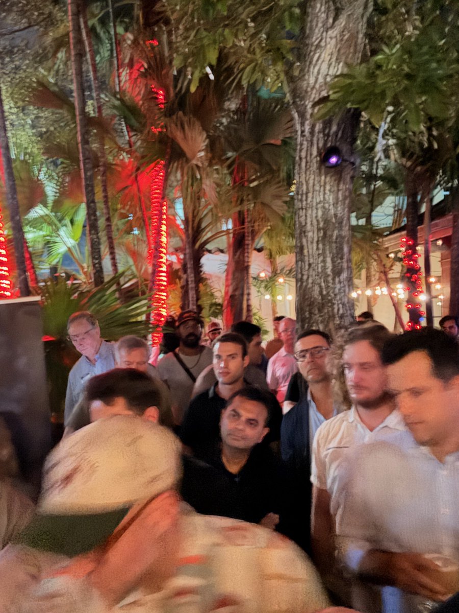 GianniDalerta's tweet photo. Tech enthusiasts, it's South Miami Tech Tuesday! Join us tonight for the southernmost tech event in America. Don't miss out! #TechTuesday #MiamiTech https://t.co/zfD8iTYmF8