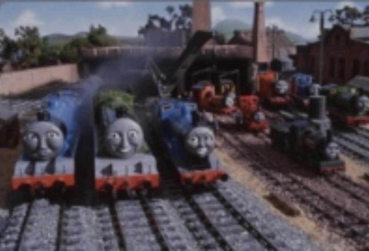 SteelViaduct's tweet photo. @BDGHL81 @shunting_yard That first one at Middle Station is new! Alternate/deleted take from Four Little Engines or Sleeping Beauty, perhaps? https://t.co/KSIM5Mqe1T