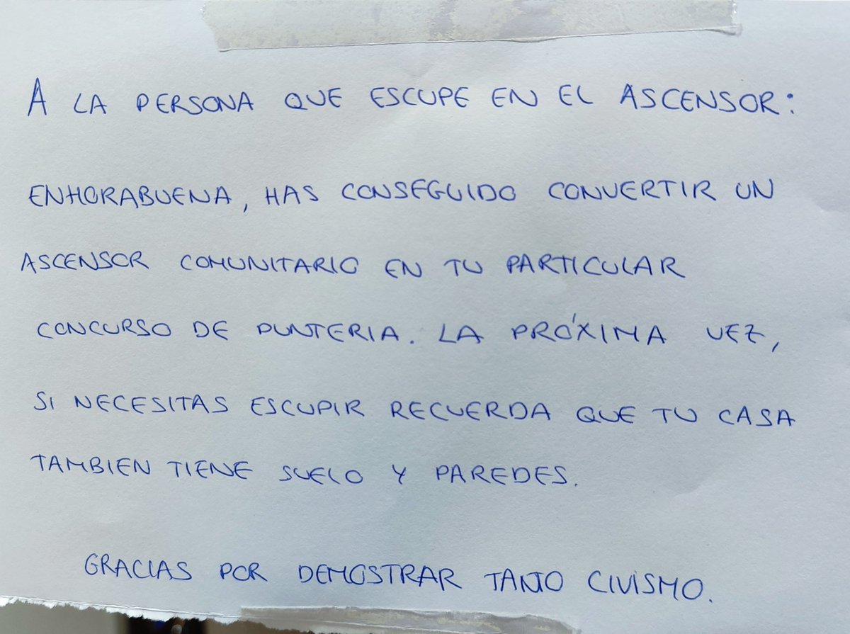 Benn_ch's tweet photo. Reyerta en la vecindad https://t.co/O6n61VZ98B