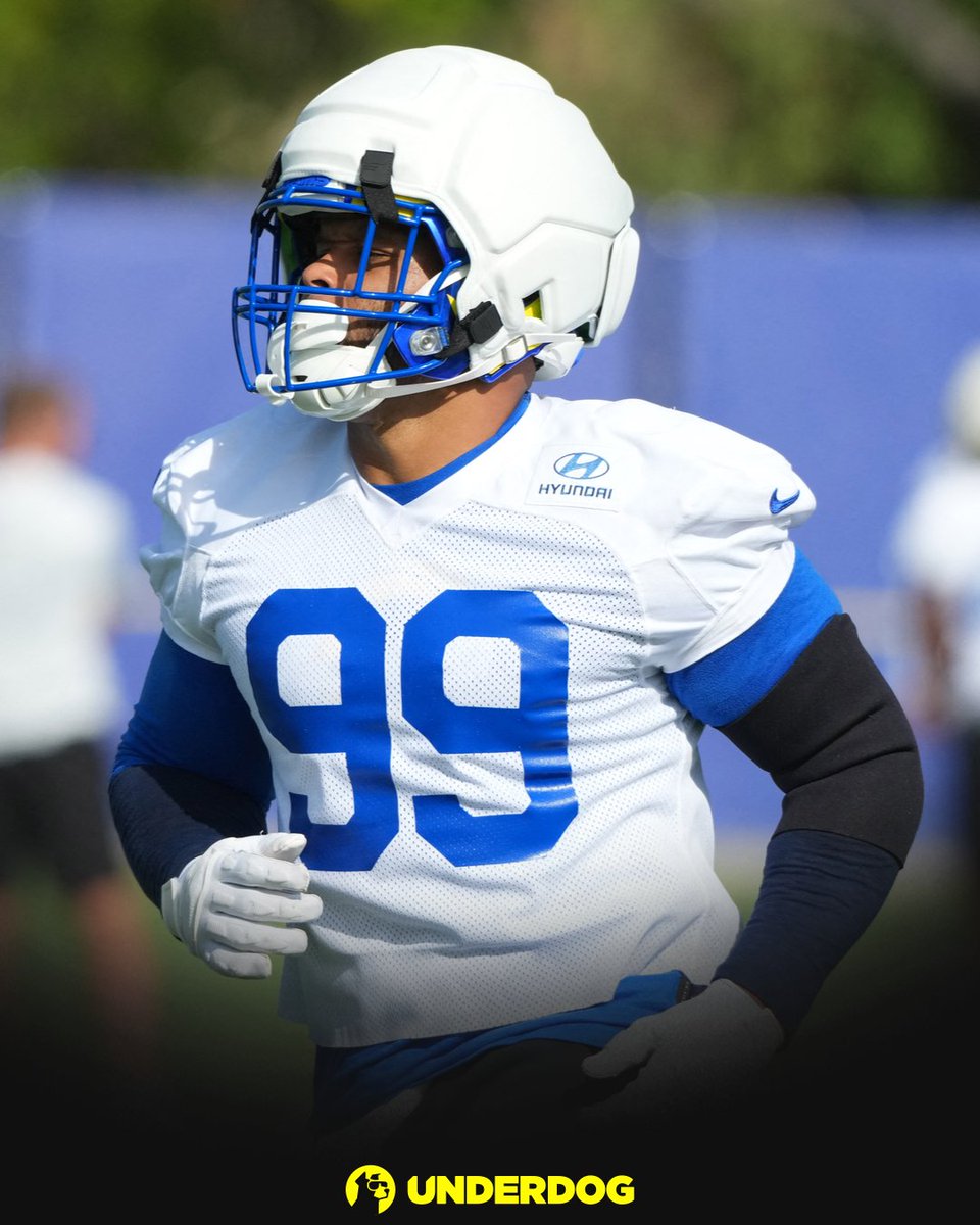 UnderdogNFL's tweet photo. Graziano: Aaron Donald more likely to debut in Week 2 or 3 rather than Week 1.

Week 1 is "still on the table." https://t.co/kxs0osqTfB