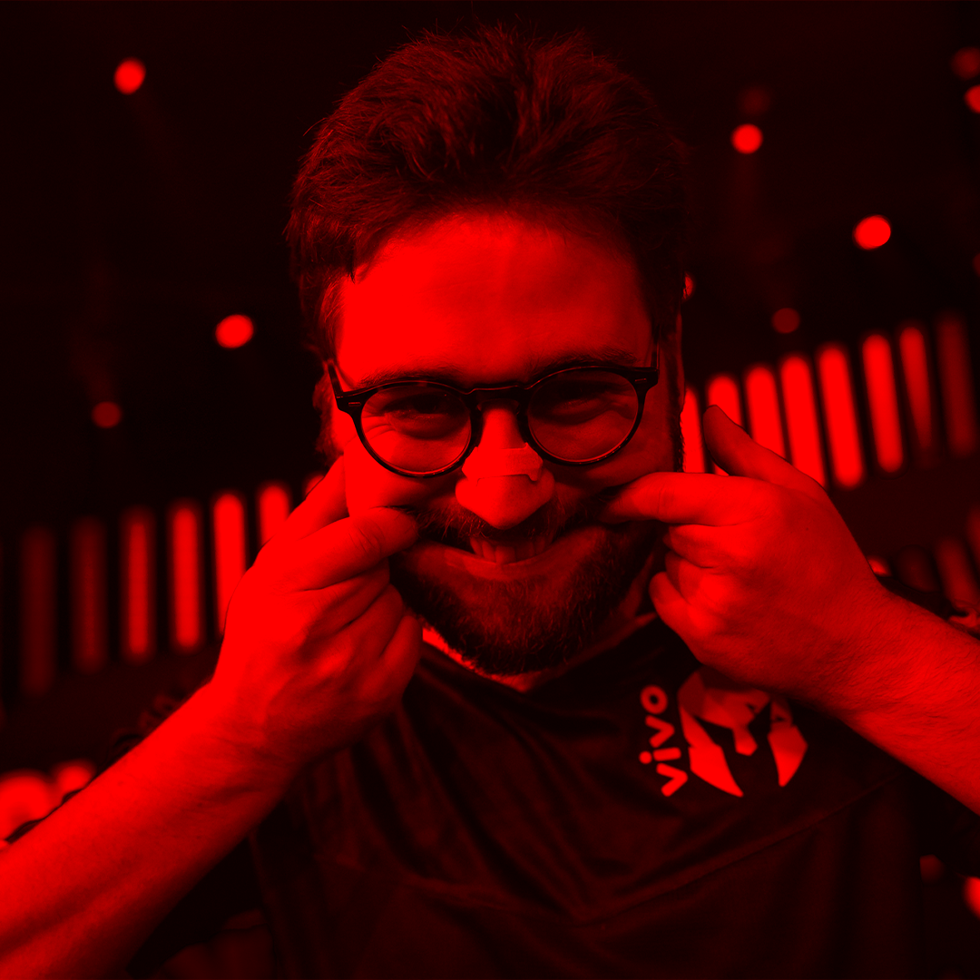VivoKeyd's tweet photo. SMILEY. https://t.co/V2FQhfnDnI