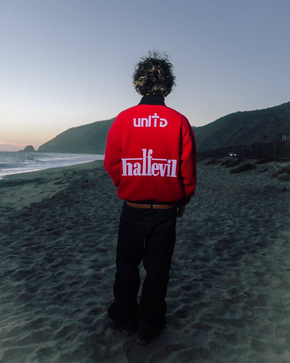 HALFEVILCO's tweet photo. JESUS LOVES HALF EVIL… DO YOU? https://t.co/6l35hDOUF1