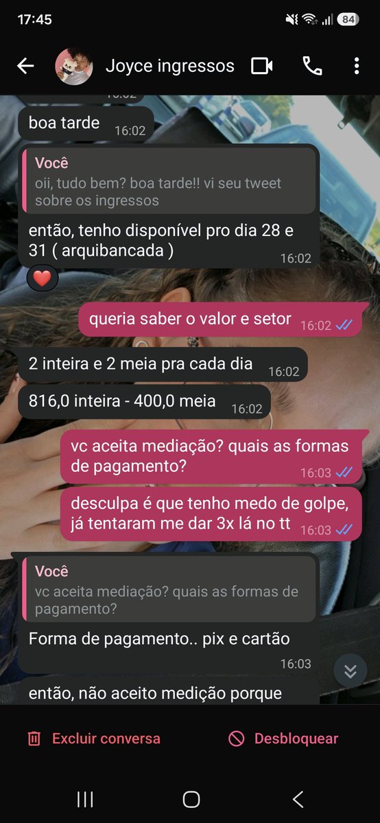 ylarylahhlary_e's tweet photo. golpe msm, pra mim essa pessoa se apresentou como Joyce Mendonça, não aceitam mediação, e pra mim era pro dia 28 e 31 ARQUIBANCADA, 2 inteira e 2 meia pra cada dia com outros valores já, a @ynwl_clara que me ajudou conversando com a tal Joyce pq do nd ela parou de me responder 🙃 https://t.co/CIuSYhFsmX