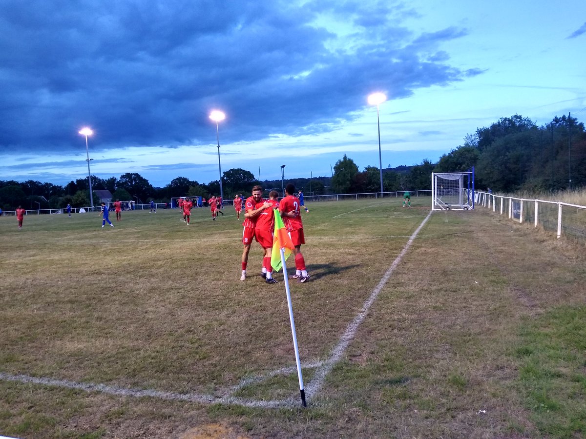 ABGroundhopping's tweet photo. A first visit to Boundary Stadium as visitors @WembleyFC showcased their quality to beat struggling Oxhey Jets 3-0 and move top of the Combined Counties League Division One.

The pick of the goals was a delightful cushioned volley early on by Alfie Bates.

#groundhopping https://t.co/cXGbsdKF5g