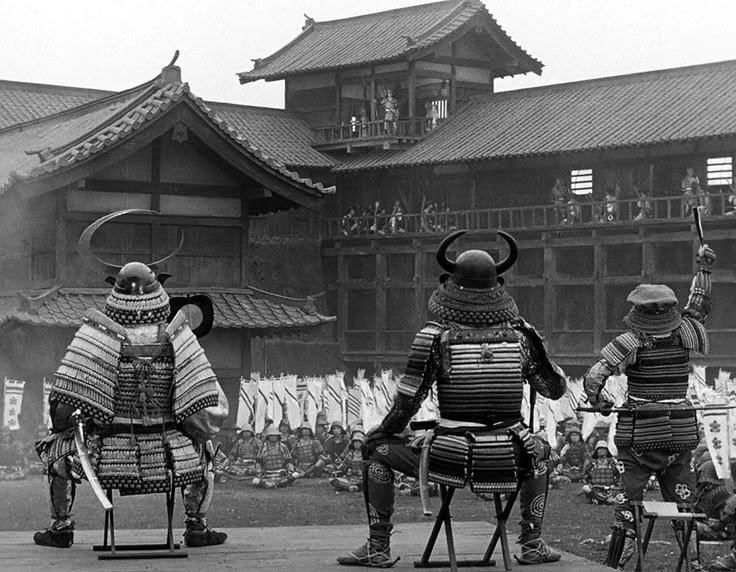 ML_Philosophy's tweet photo. "A good man without strength is hoping that evil has mercy."

— Sun Tzu https://t.co/zQDHnuj1JG