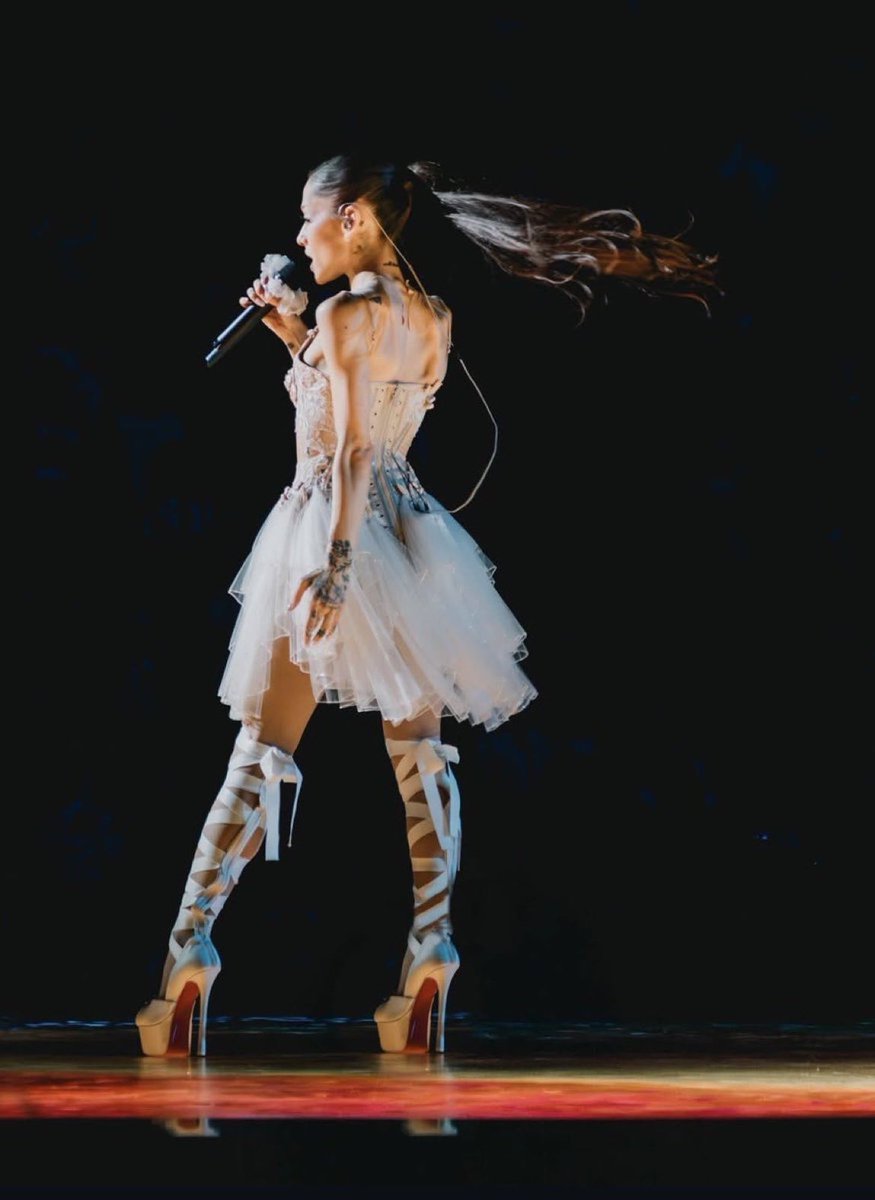 ArianaWorldHQ's tweet photo. Ariana Grande has officially wrapped the Eternal Sunshine Tour, no cancellations, just sold out shows. https://t.co/99sDIHOOhi