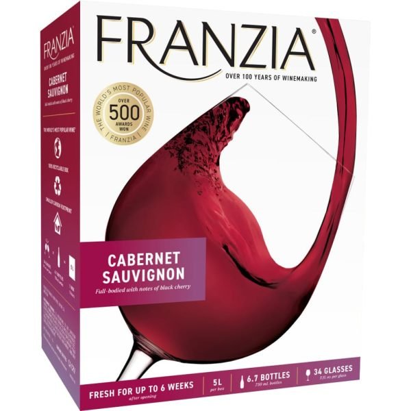 CaeyBari's tweet photo. @infantrydort Hey, don't make fun of boxed wine's now...

I keep at least 2 of these on hand.

🤮😆🤮😆 https://t.co/l73OjjJxO0