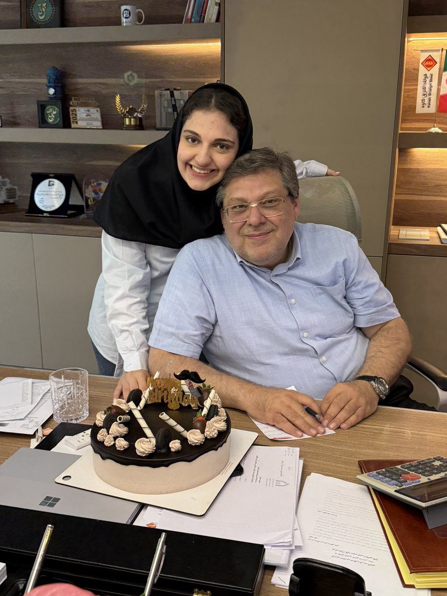 dorsamandy's tweet photo. مرداد https://t.co/3ZoxSJbMZY