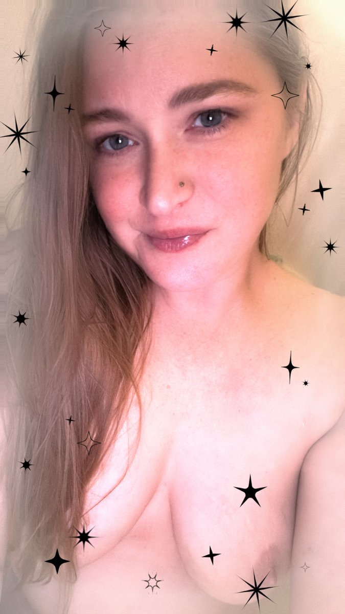 kenzi629's tweet photo. stay on your knees, stare at my tits and remember who's in charge 🖤🔥

https://t.co/Hd8a14od9J https://t.co/eSENkviOz1