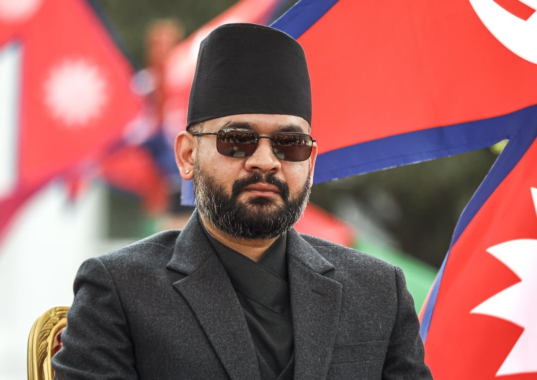 NewsAlgebraIND's tweet photo. Nepal Govt now blames US, China, India for flash floods 😳

Nepali Foreign Minister Shisir Khanal -

"We don't want any aid. We want climate compensation. And This is not a matter of charity but a moral & legal liability"

"China, the US and India as the world’s three largest greenhouse gas emitters"

"It is their responsibility to compensate Nepal"

=> After blaming the Opposition, Balen Shah’s government is now blaming other countries.