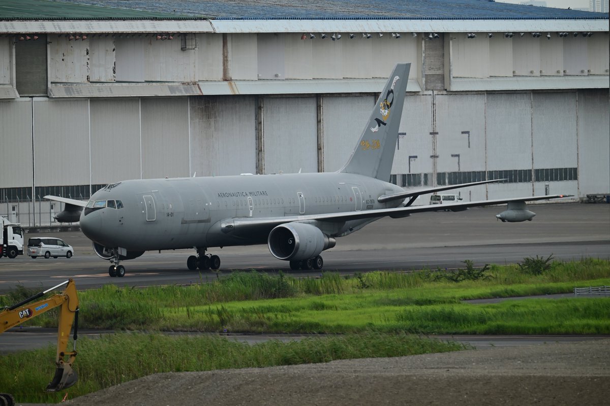 OKARIN1028's tweet photo. 2026/9/1 RJTT
KC767A
MM62226/33686
Italy Air Force
14 stormo/8Gruppo volo
#羽田空港
#KC767A
#イタリア空軍 https://t.co/vsrW6TpzGK