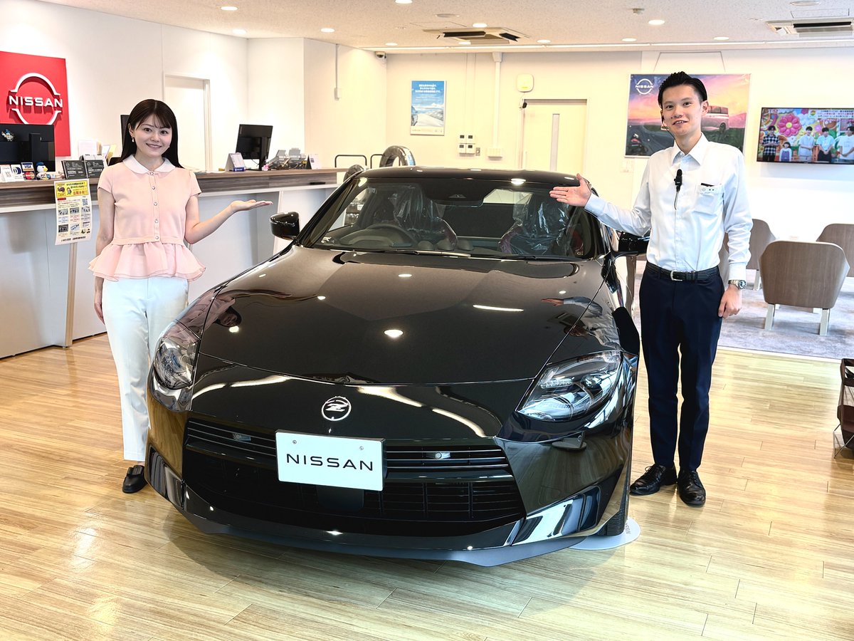 town847's tweet photo. 今回は
#日産神奈川 大和鶴間店から
カーライフアドバイザー 福島さんを取材🎙️

福島さんの最近ハマっていることが明らかに😆
楽しそうに語る姿も印象的でした✨

次回は、福島さんオススメの
『手焼きせんべい雷神堂 大和店』を紹介します♪

それではまた来週👋

#town847 #FMヨコハマ #大枝桃果 https://t.co/n2lw5moRjb