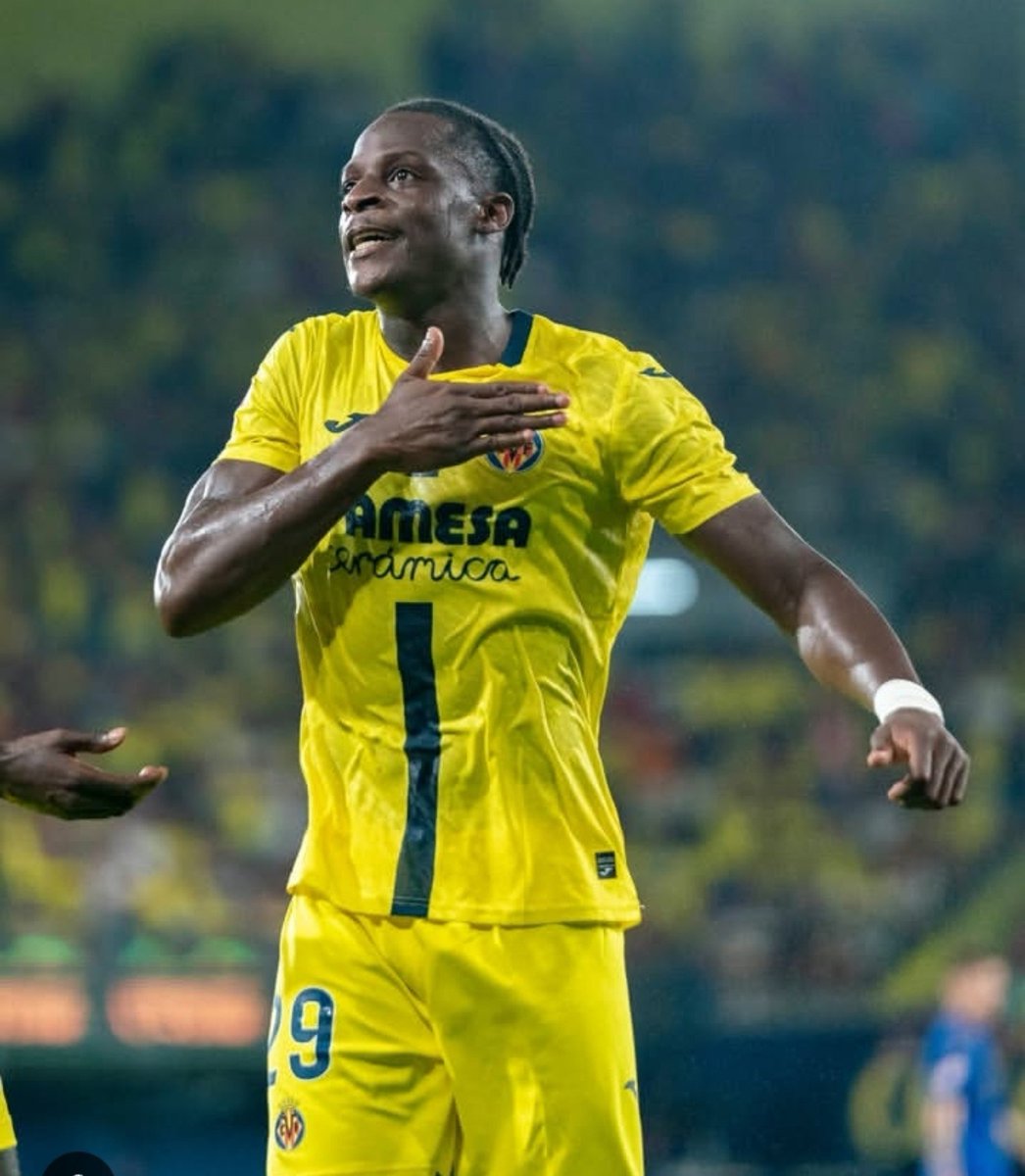 AgoraVCF's tweet photo. 💥 Etta Eyong no ha rechazado al Valencia CF 

📞 Es el propio entorno del jugador el que ha llamado al VCF para hacer la operación 

🐸 El LUD no ha puesto facilidades al VCF y ha pedido 10M o 5M por el 50% 

🦇 VCF que no invierte ni se lo ha planteado 

⛲: @Generaldepie_ https://t.co/uOfyrsk4Jo