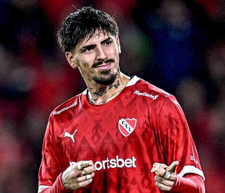 laligaa_neews's tweet photo. 🟢⚪️ | El Elche ha llegado a un acuerdo verbal con Independiente por Kevin Lomónaco. 🇦🇷🤝

💰 El conjunto ilicitano abonará alrededor de 4M€ por el 80% de los derechos del futbolista argentino 

✍️ Firmará un contrato de cuatro temporadas, válido hasta junio de 2030

(Fuente: @LSrago)