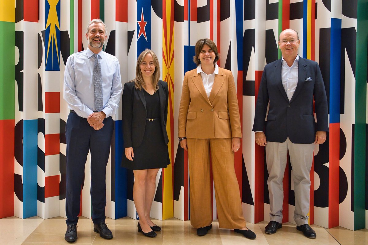 helene_rey's tweet photo. First day at the @BIS_org in Basel.  Very pleased to begin my role as Economic Adviser and Head of the Monetary and Economic Department. It has been great to meet new colleagues and hear about the interesting projects already underway. I look forward to the work ahead. https://t.co/GCYMzAJS7q