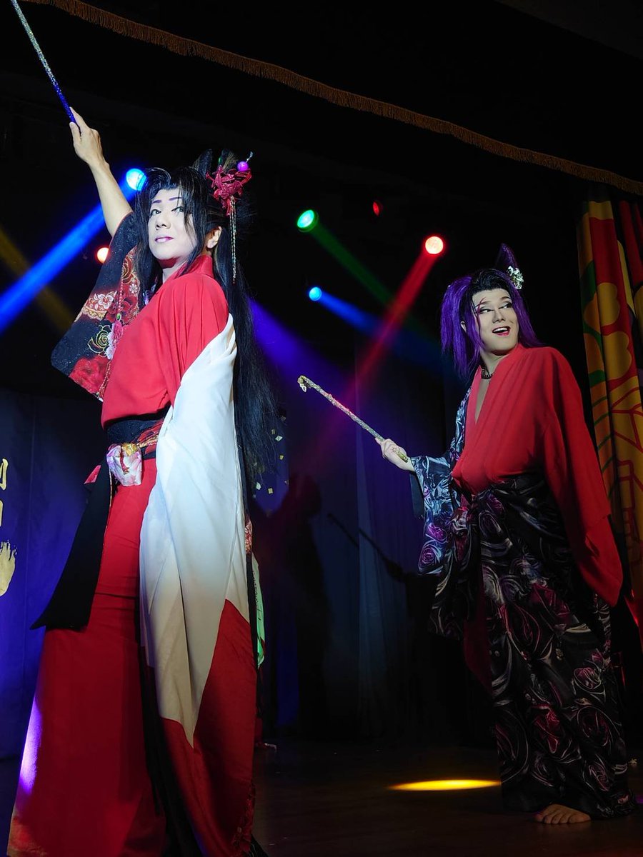 junko5555's tweet photo. 8/29 昼公演

ラスト！化身

#劇団暁
大入りお祝い場面も、可愛いෆ˚* https://t.co/R65WujIw7U