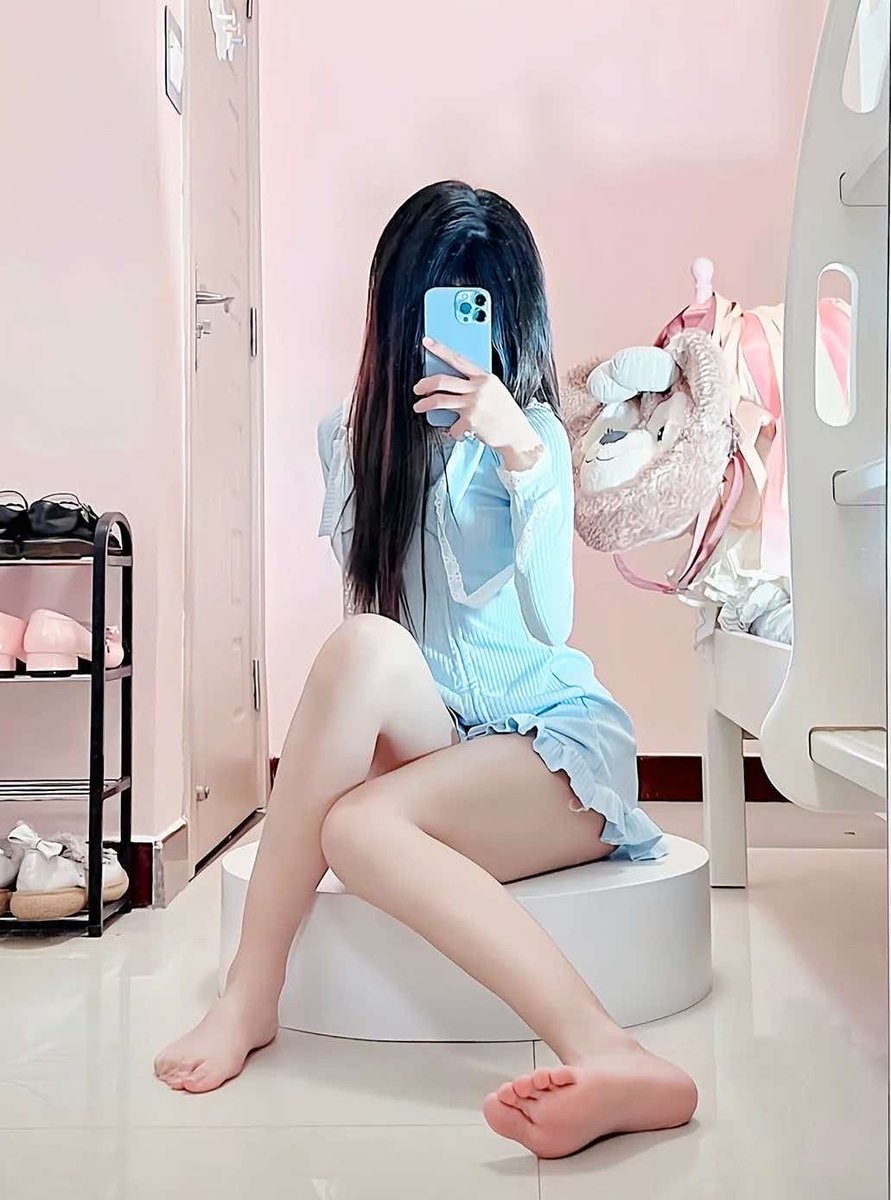 Noreenhe0n's tweet photo. 宝子们    早上好！！！      

今天当一次女菩萨！

上供！    Luo照！！！！    

福是粉哒！！看完不许瞎说🫣🫣🫣 https://t.co/PPDrcOP02t