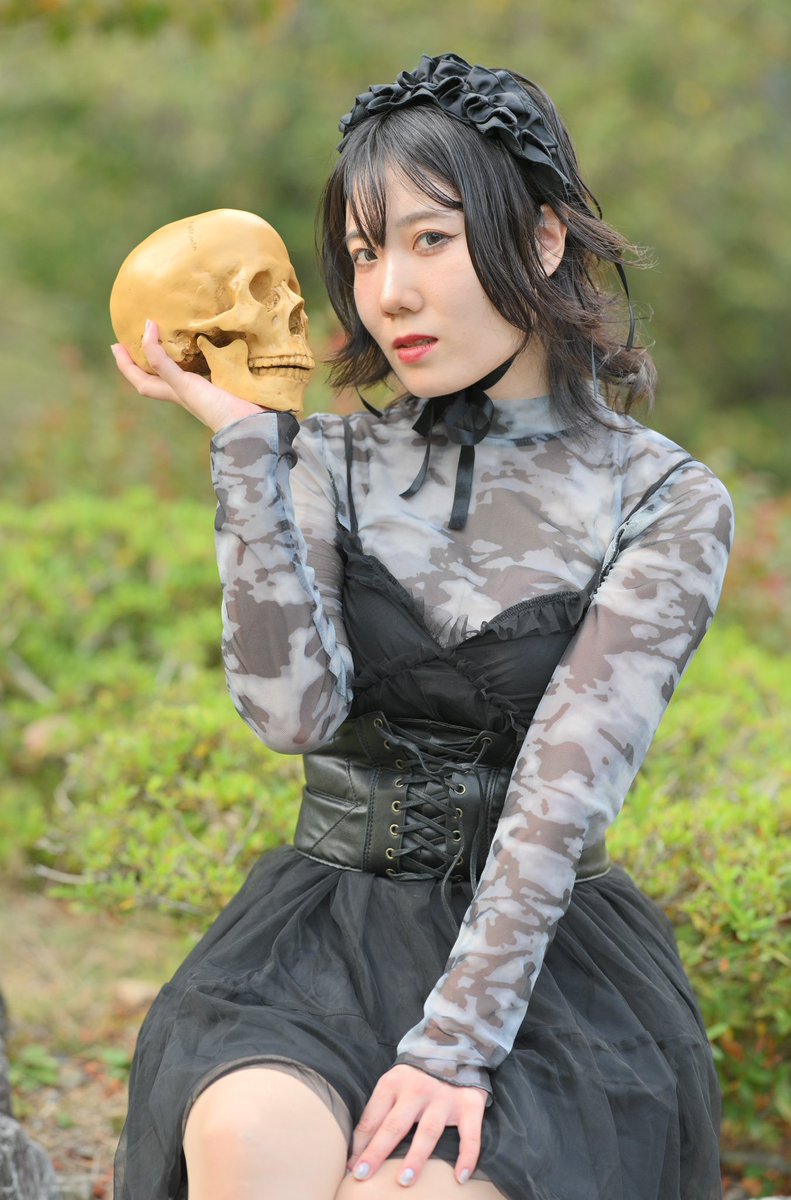 Niku8desu's tweet photo. はなもも撮影会で撮影して頂いた写真です😈✝️🖤
前回同様無加工で出せるくらい綺麗に撮っていただけて嬉しい!!!❤️‍🔥
ありがとうございました；；
 #はなもも撮影会 #撮影モデル https://t.co/CCcXHp3XYD