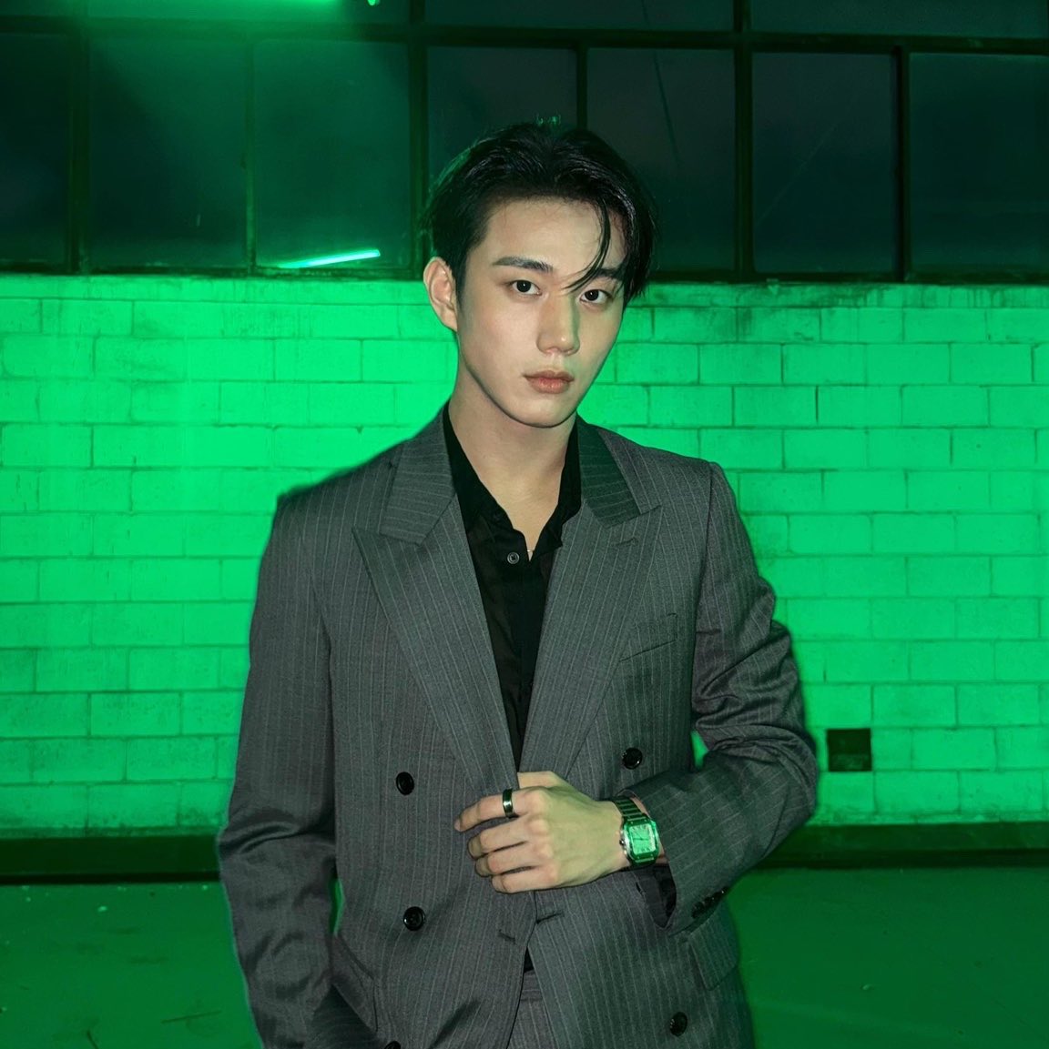 Genius_kor's tweet photo. #GeniusCharts | “green light” by #INTAK of #P1Harmony (@P1H_official) debuts at #5 on the daily K-R&amp;B chart in Genius Korea! 

The song also marks INTAK’s first solo appearance on the Genius Korea charts!

https://t.co/r0rEyL7Pmq https://t.co/THKdTNqZkz